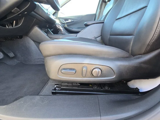 Used 2025 Gray Chevrolet LT image 24