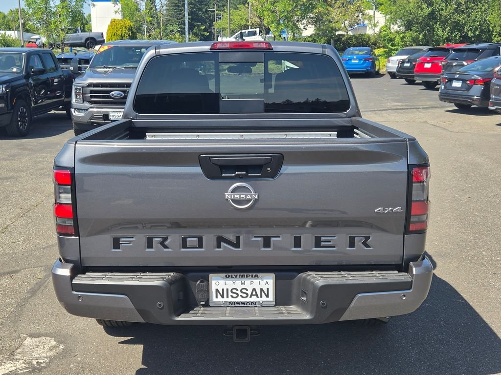 New 2026 Gun Metallic Nissan Crew Cab SV image 4