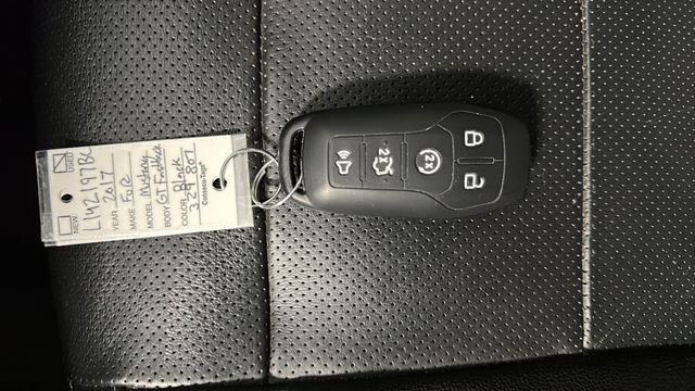 Used 2017 Shadow Black Ford GT Premium image 31