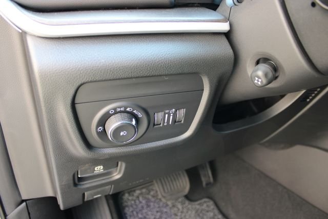 New 2026 Bright White Clearcoat Jeep Limited image 19