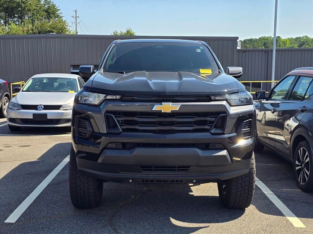 Used 2023 Black Chevrolet LT image 8