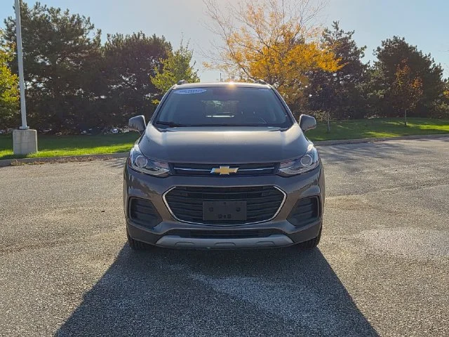 Used 2021 Chevrolet Trax LT with VIN KL7CJPSB3MB345631 for sale in Saginaw, MI