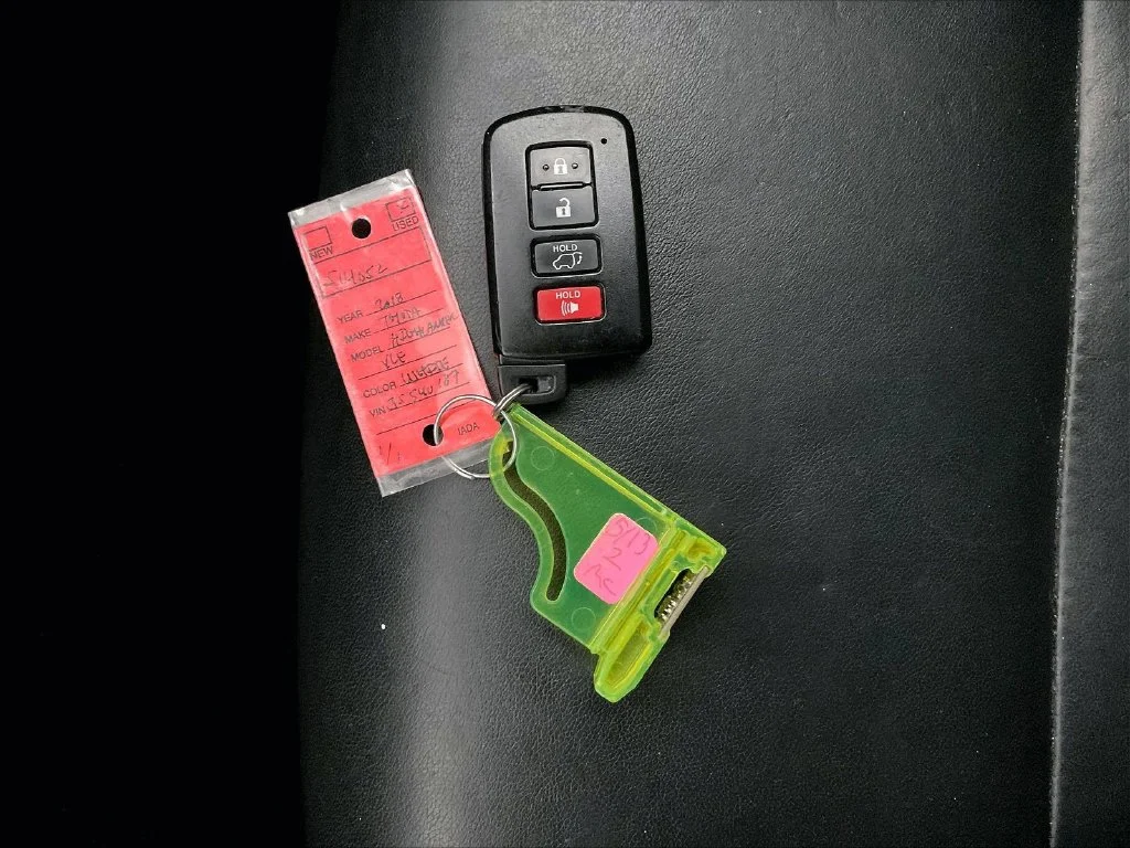 Certified Used 2018 White Toyota XLE image 15