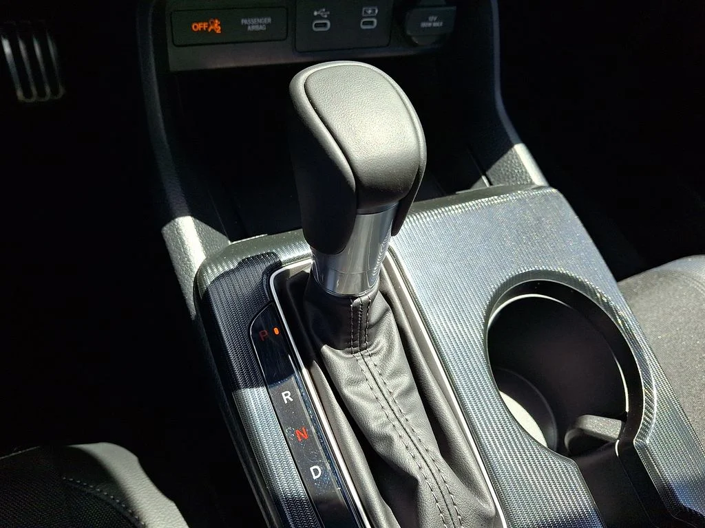 2026 Honda Civic Hatchback Sport - Photo 14