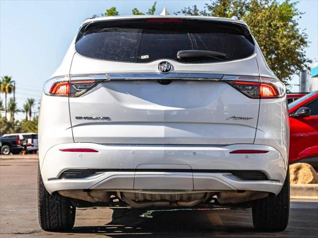 Used 2023 White Frost Tricoat Buick Avenir image 5
