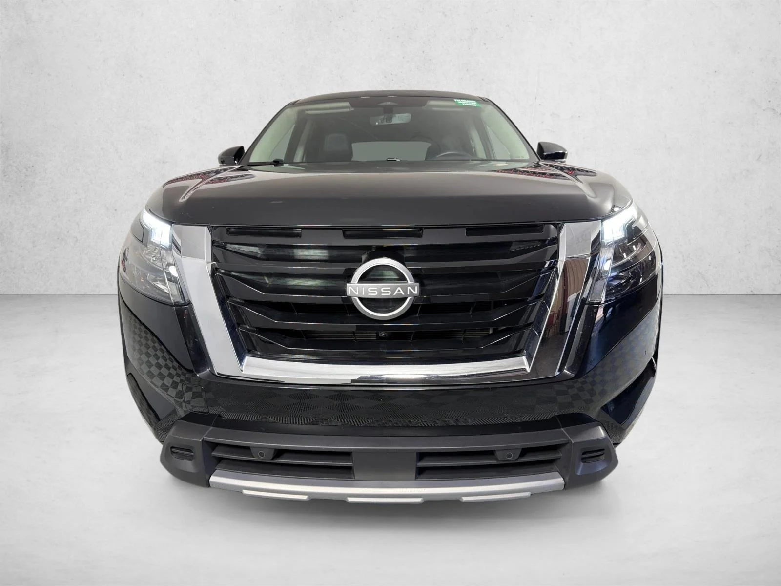 Used 2025 Black Nissan SL image 9
