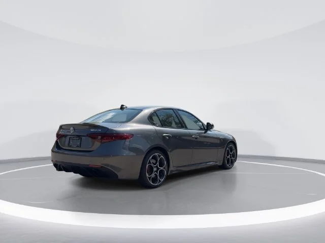 Used 2023 Gray Alfa Romeo Veloce image 8