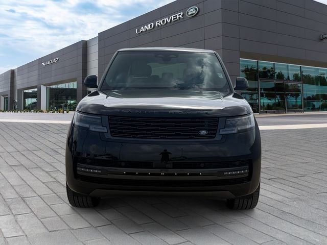 New 2026 Santorini Black Land Rover SE image 8