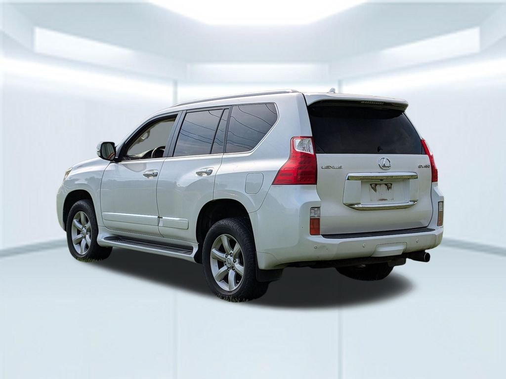 Used 2010 White Lexus 460 Premium image 4