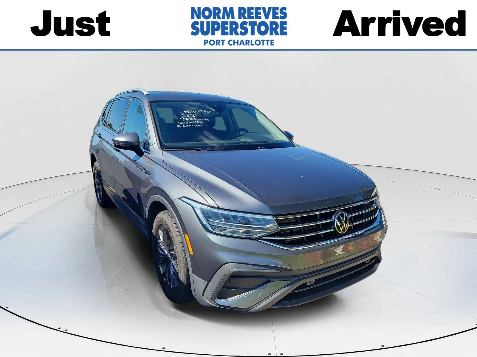 2023 Volkswagen Tiguan SE