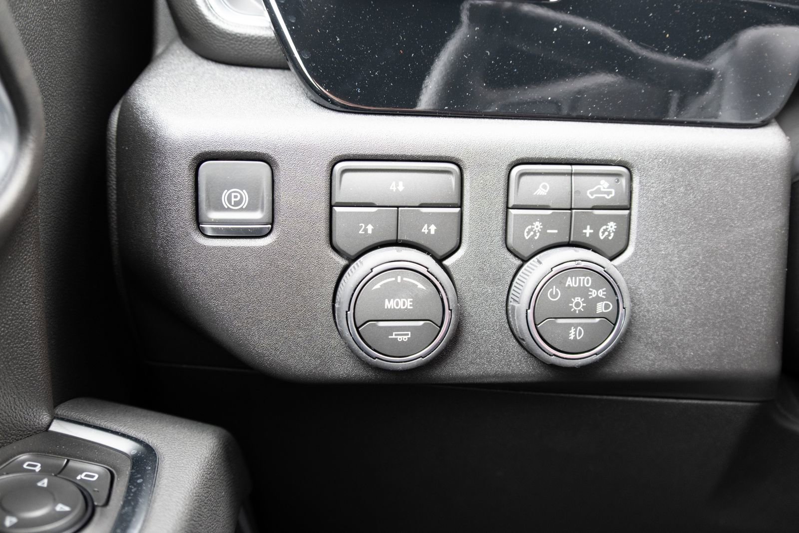 2026 Chevrolet Silverado 3500HD LT - Photo 10