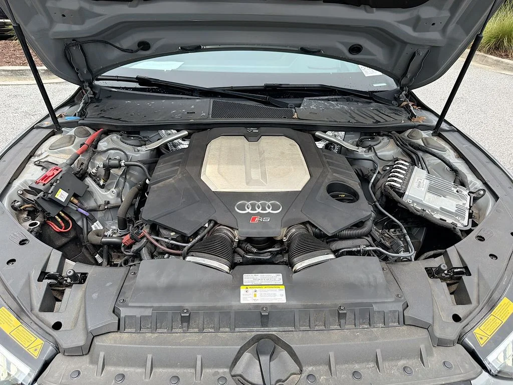 Used 2022  Audi 4.0T image 34