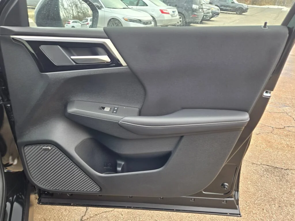 2026 Mitsubishi Outlander ES - Photo 6