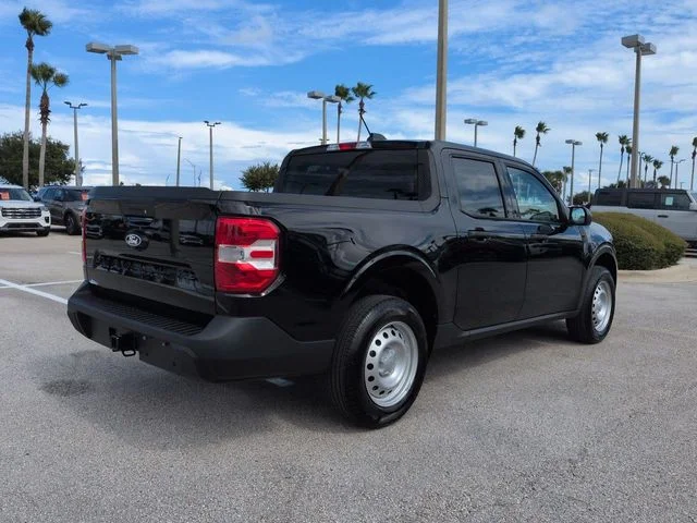 New 2026 Shadow Black Ford XL image 4