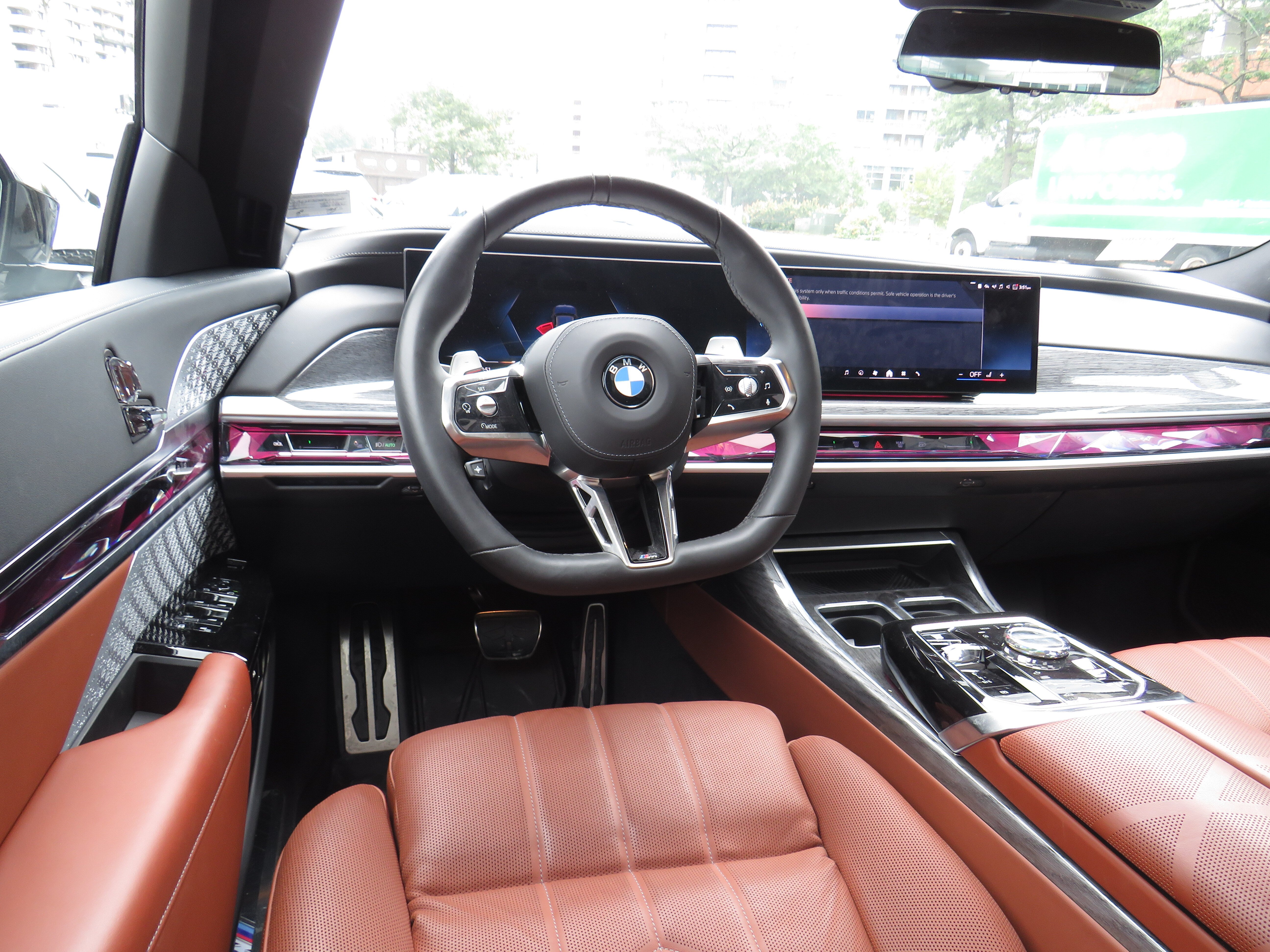 Used 2024 Black Sapphire Metallic BMW 760i xDrive image 9