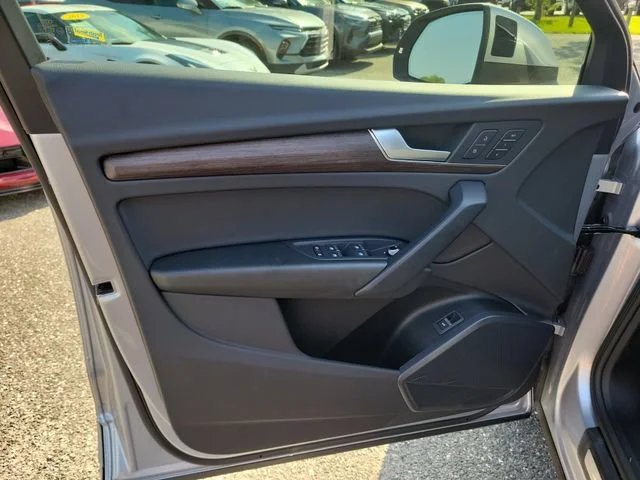 2024 Audi Q5 Premium - Photo 24