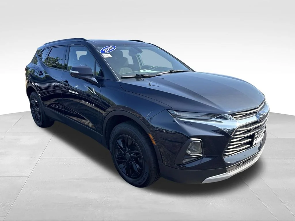 Used 2020 Midnight Blue Metallic Chevrolet LT image 8