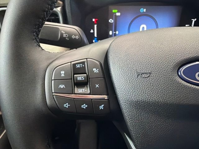 New 2026 Shadow Black Ford XLT image 27