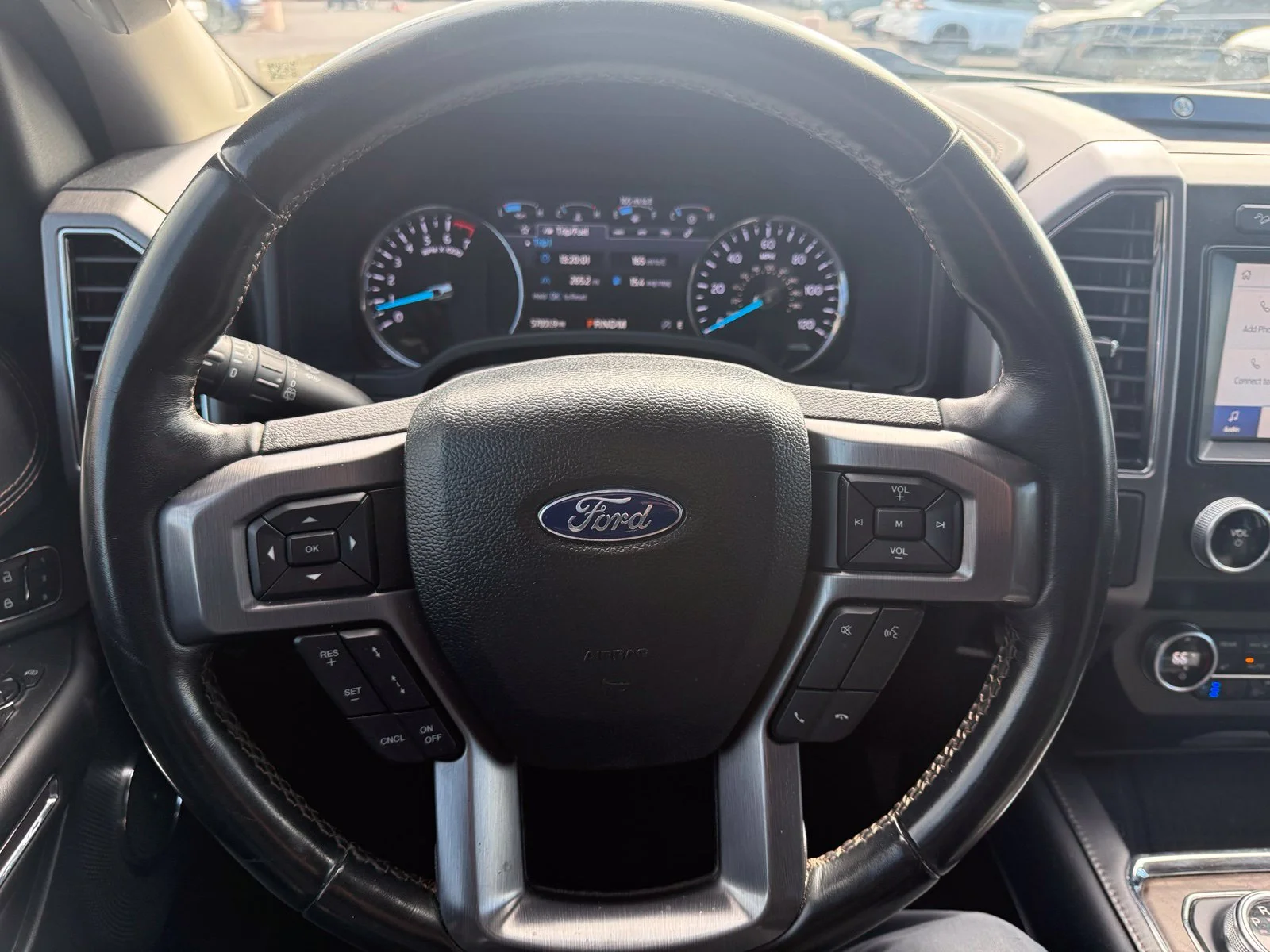 Used 2021 Star White Tri-Coat Ford Platinum image 17
