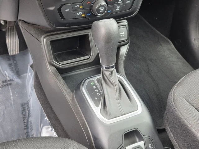 Certified Used 2021 Jetset Blue Clearcoat Jeep Latitude image 23