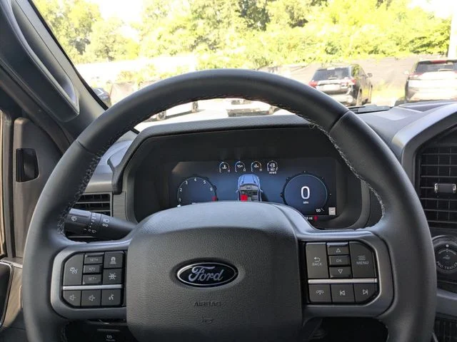 Used 2026 Avalanche Ford XLT image 12