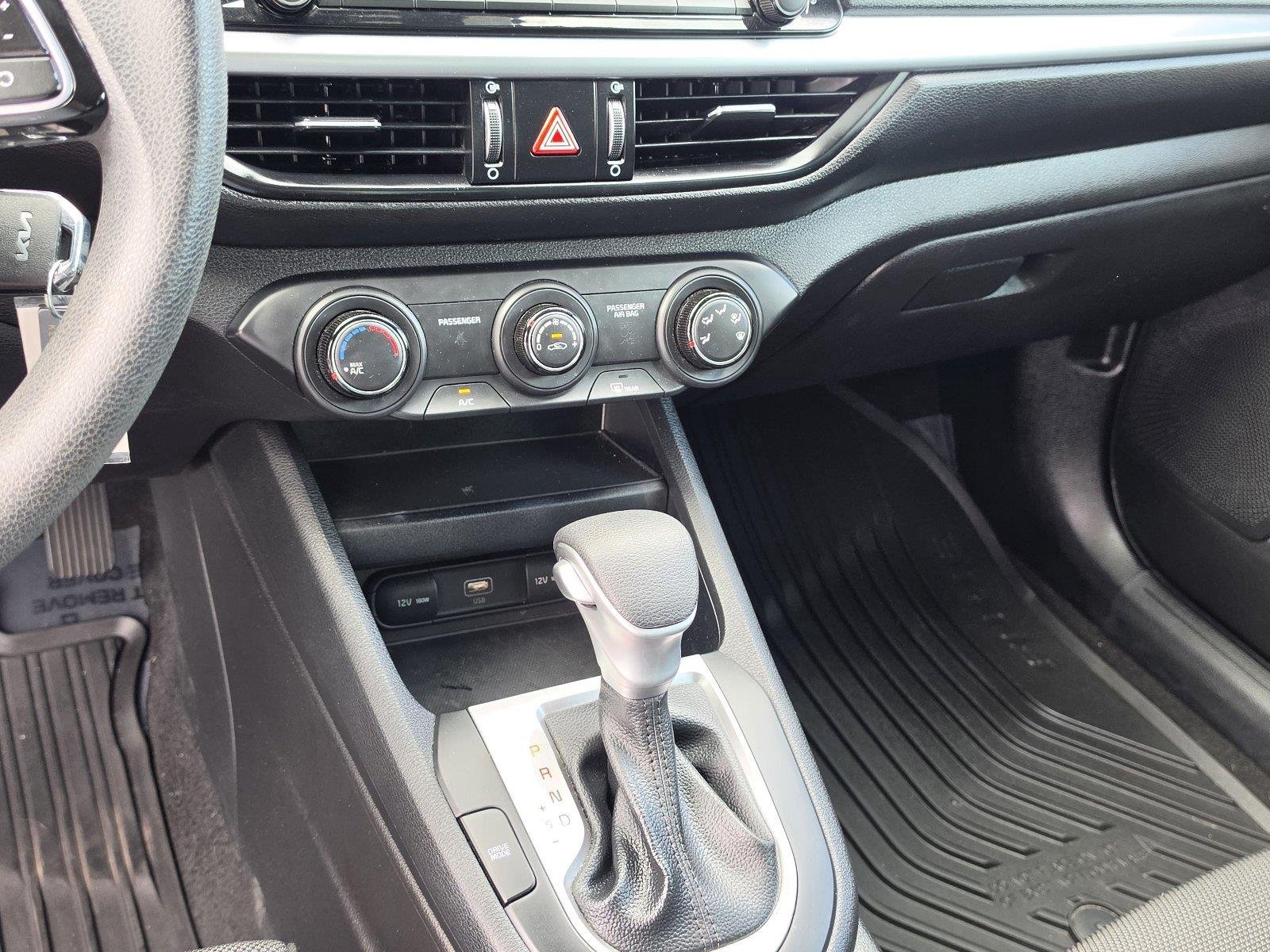 Used 2023 Deep Sea Blue Kia LXS image 22