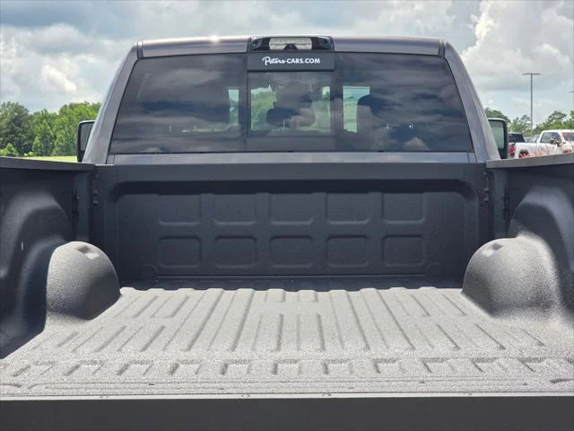 New 2026 Granite Crystal Metallic Clear-Coat Exterior Paint RAM Laramie image 6