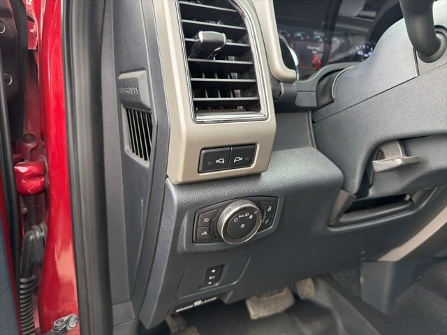 Used 2022 Red Ford Lariat image 13