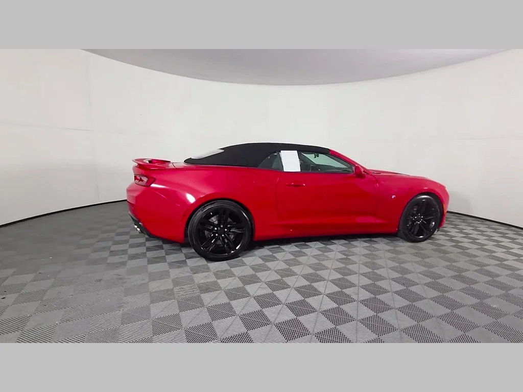 Used 2017 Red Hot Chevrolet 2SS image 37