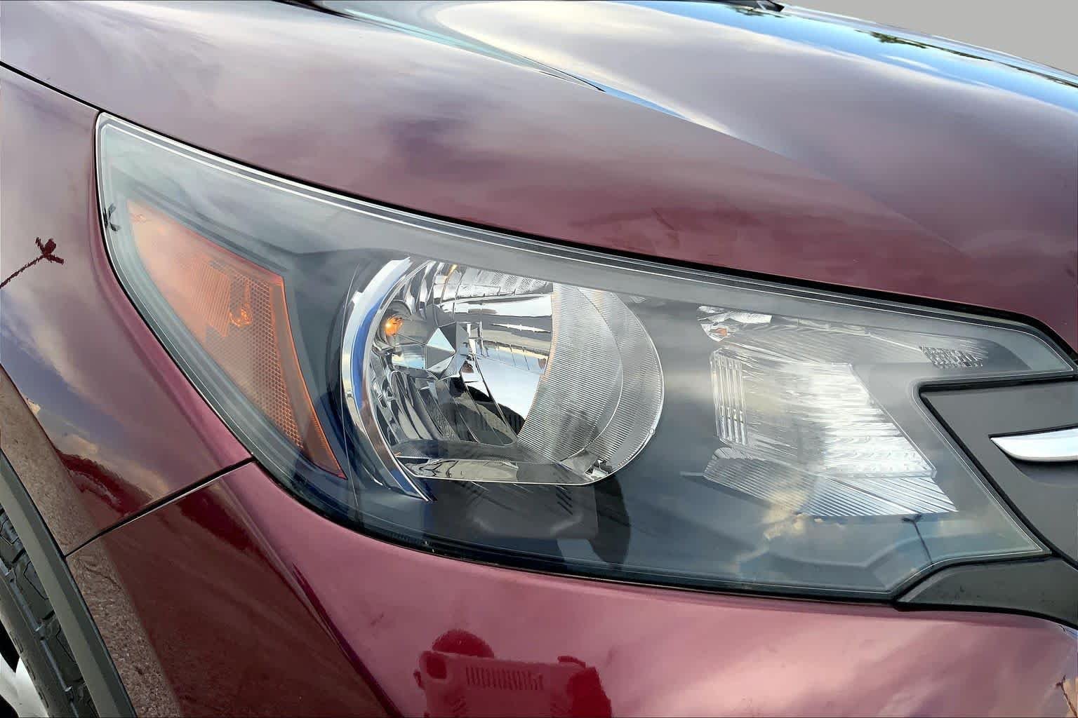 Used 2014 Basque Red Pearl II Honda LX image 27