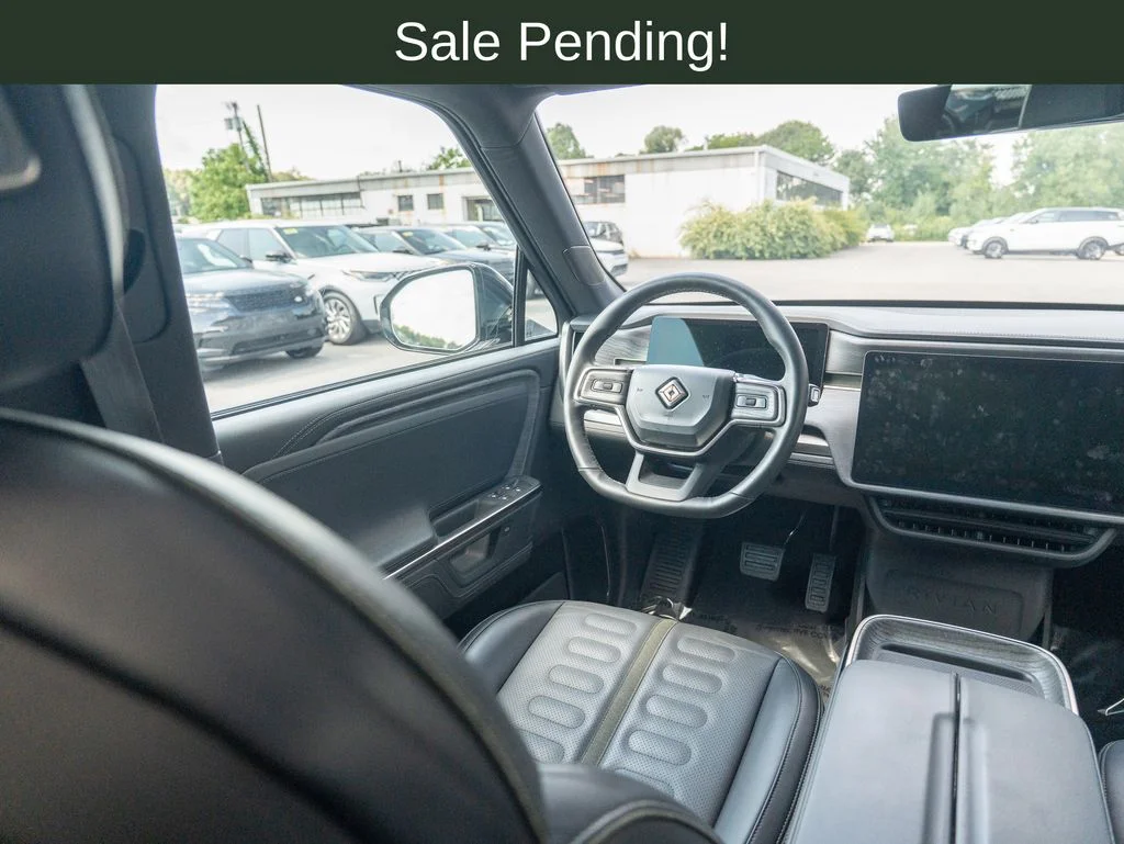 Used 2025 Black Rivian  image 18