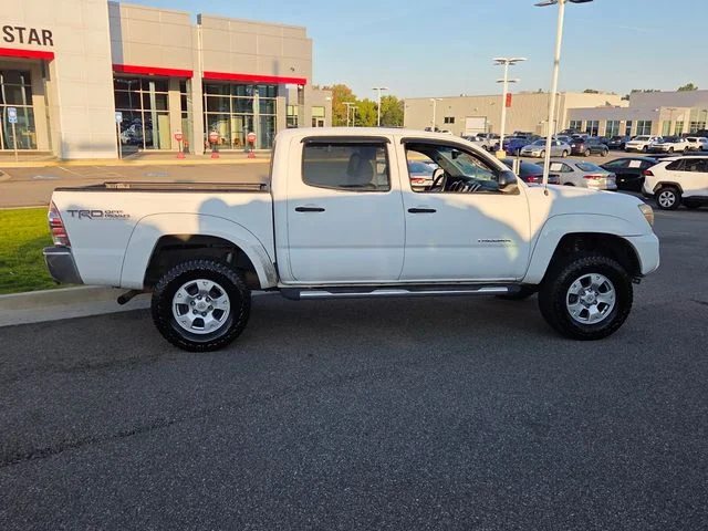 Used 2012 White Toyota PreRunner image 15
