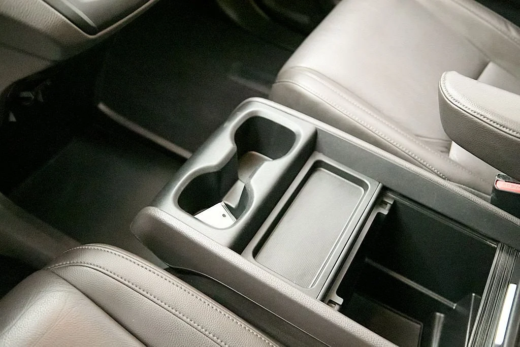 Used 2018 Gray Honda EX-L image 18