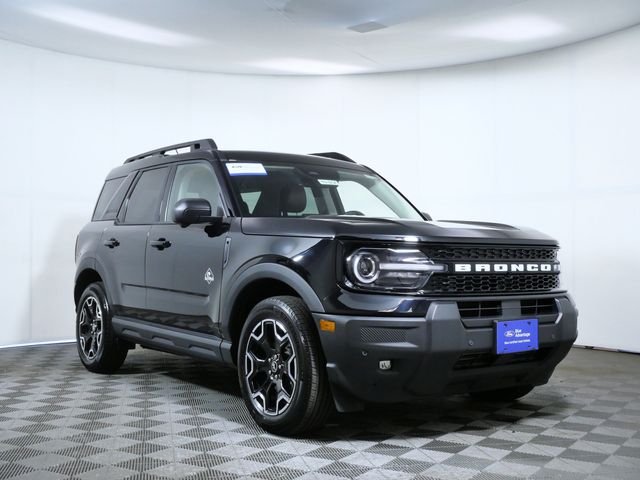 Certified Used 2025 Black Ford Outer Banks image 1