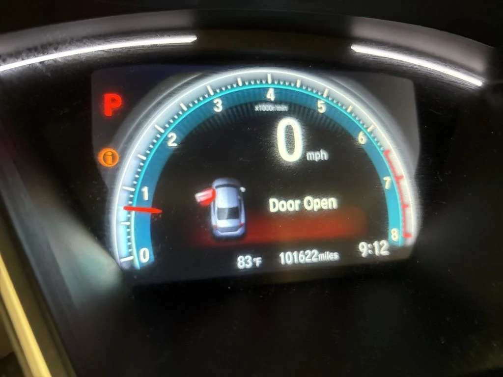Used 2017 Gray Honda EX-L image 27