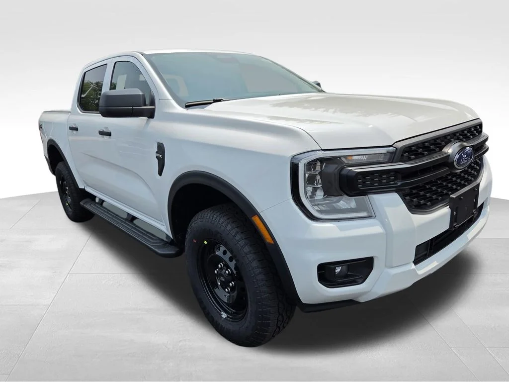 New 2026 Oxford White Ford XL image 1
