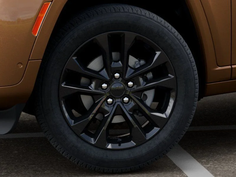 New 2026 Copper Shino Metallic Clear-Coat Exterior Paint Jeep Limited Reserve image 8