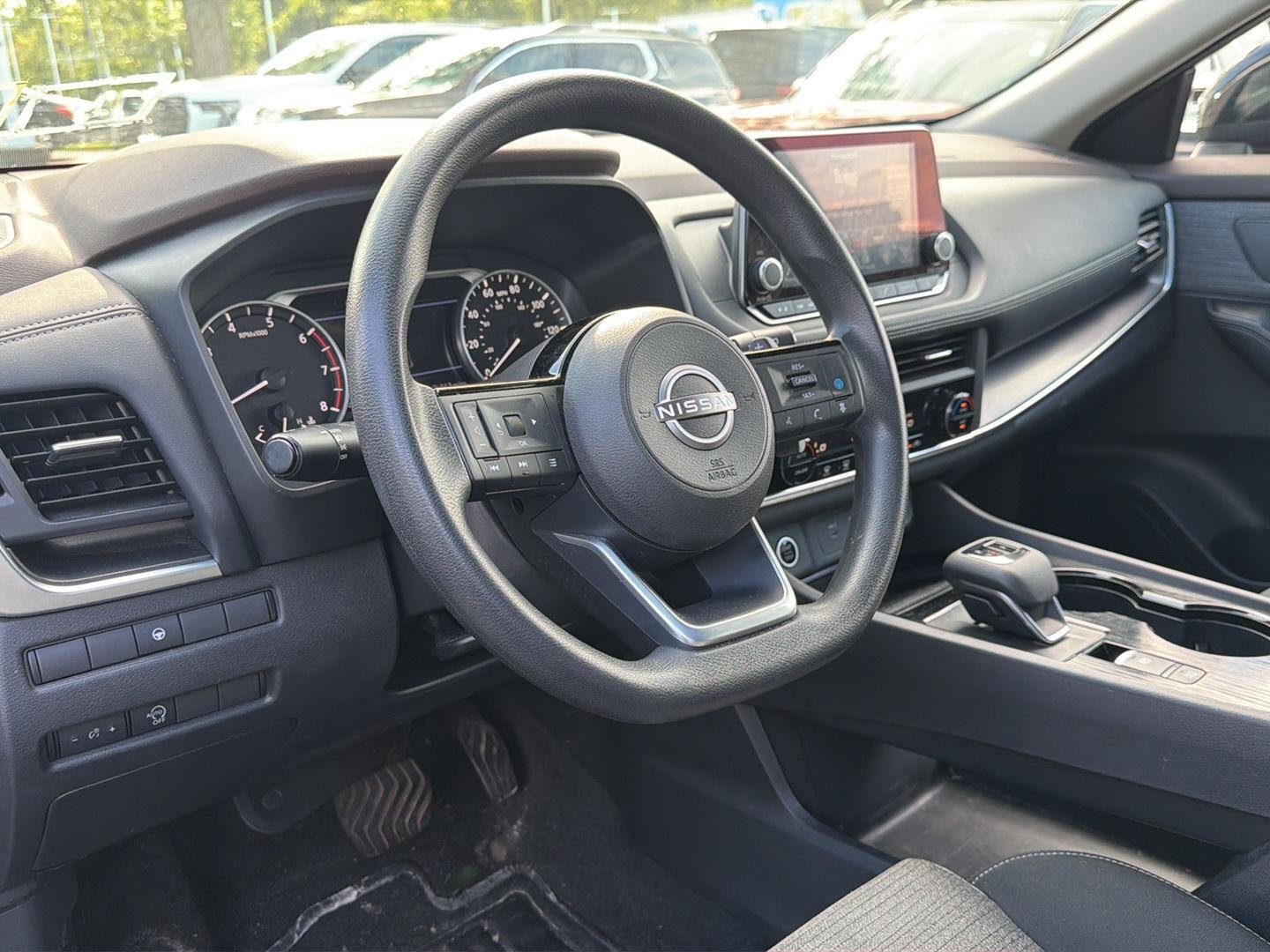 Used 2023 Super Black Nissan SV image 9
