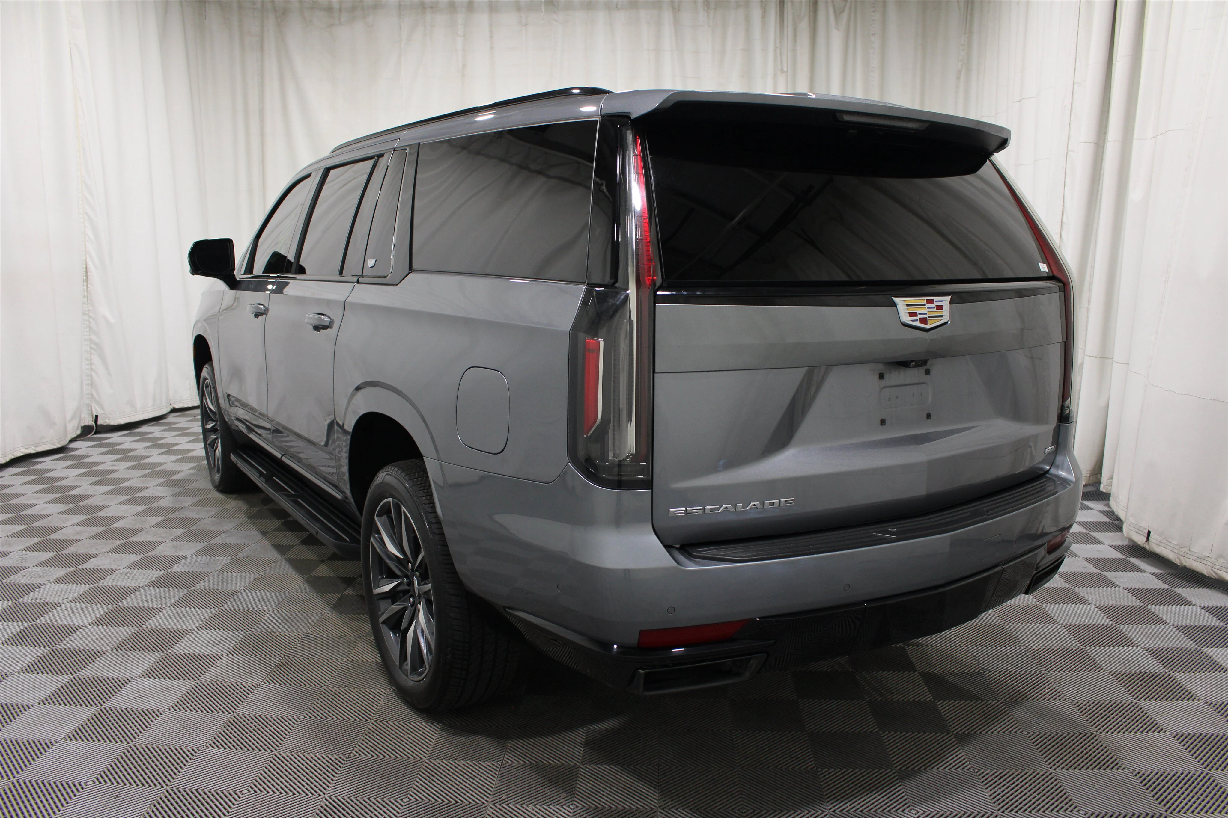 2022 Cadillac Escalade ESV Sport Platinum - Photo 37