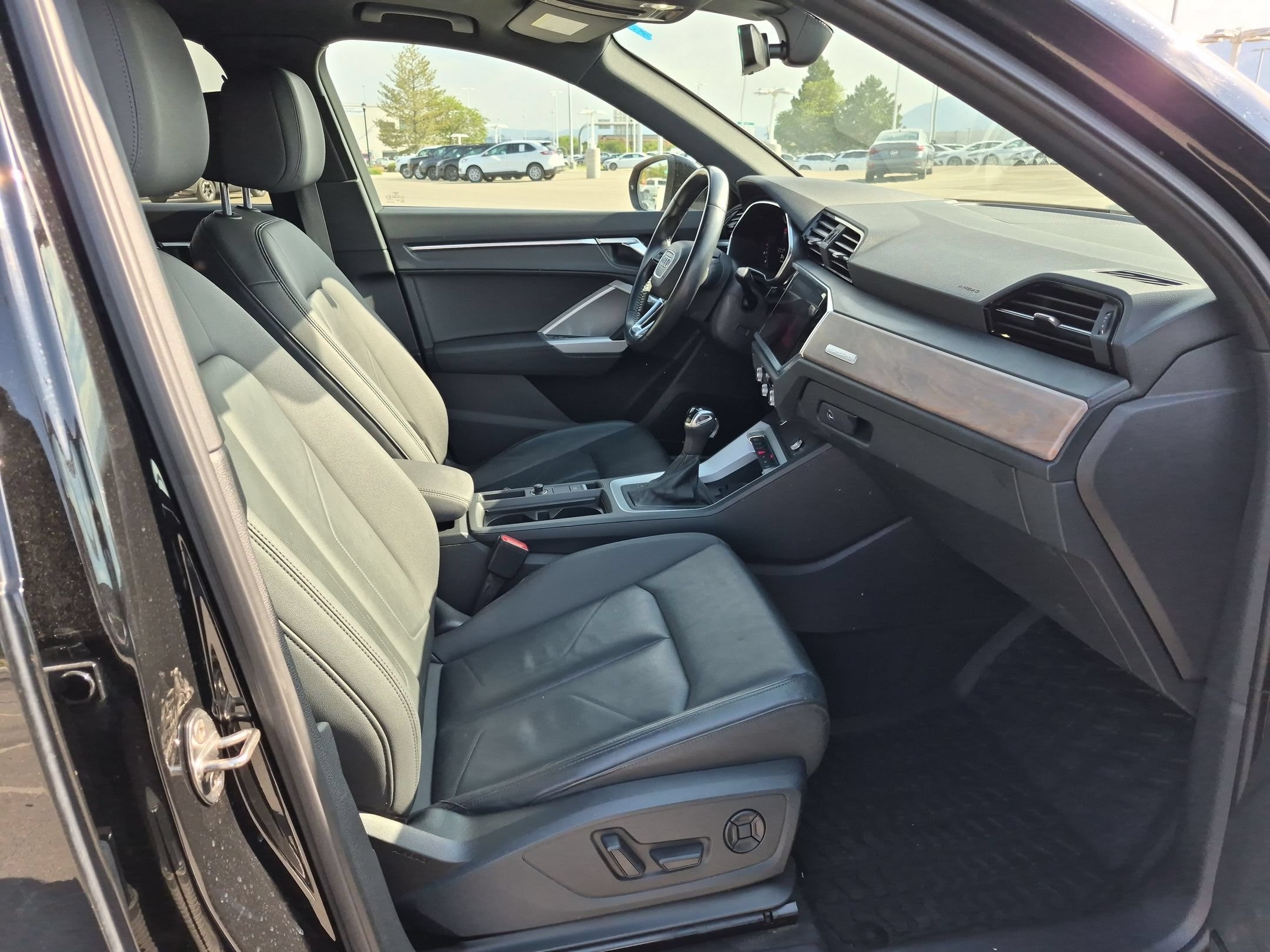 Used 2020 Black Metallic Audi S line Prestige image 32