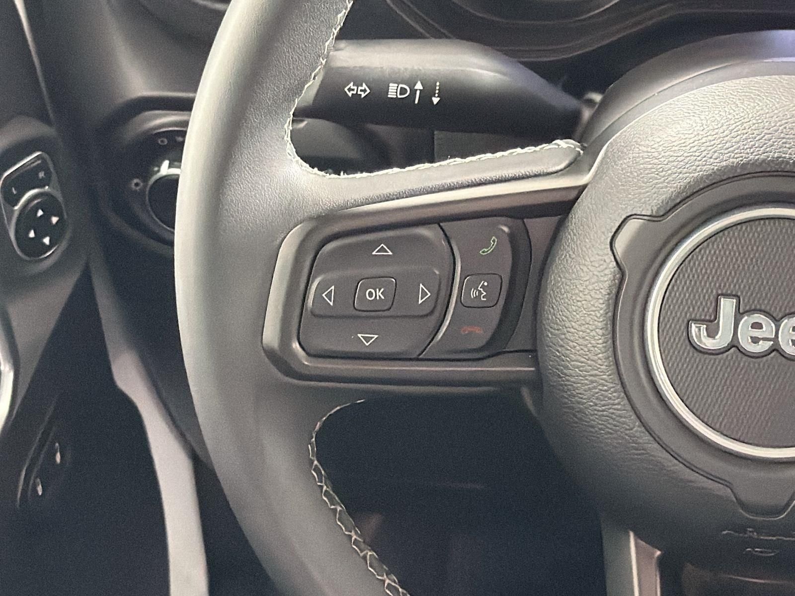 2025 Jeep Wrangler 4-Door Rubicon - Photo 11