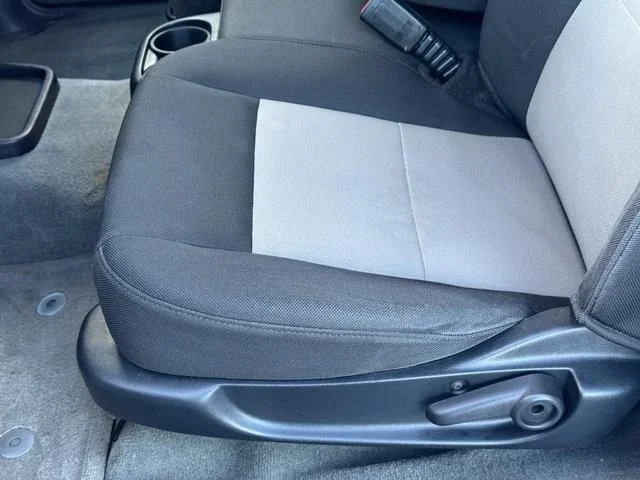 Used 2011 Silver Metallic Ford  image 15
