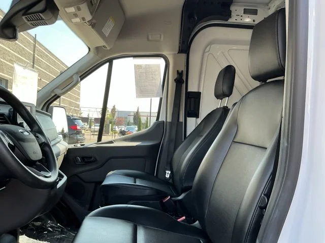Used 2025 White Ford Base image 14