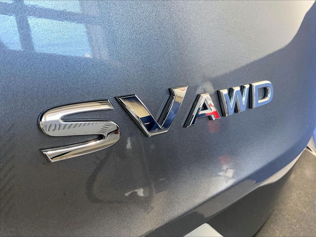 Used 2023 Gray Nissan SV image 30