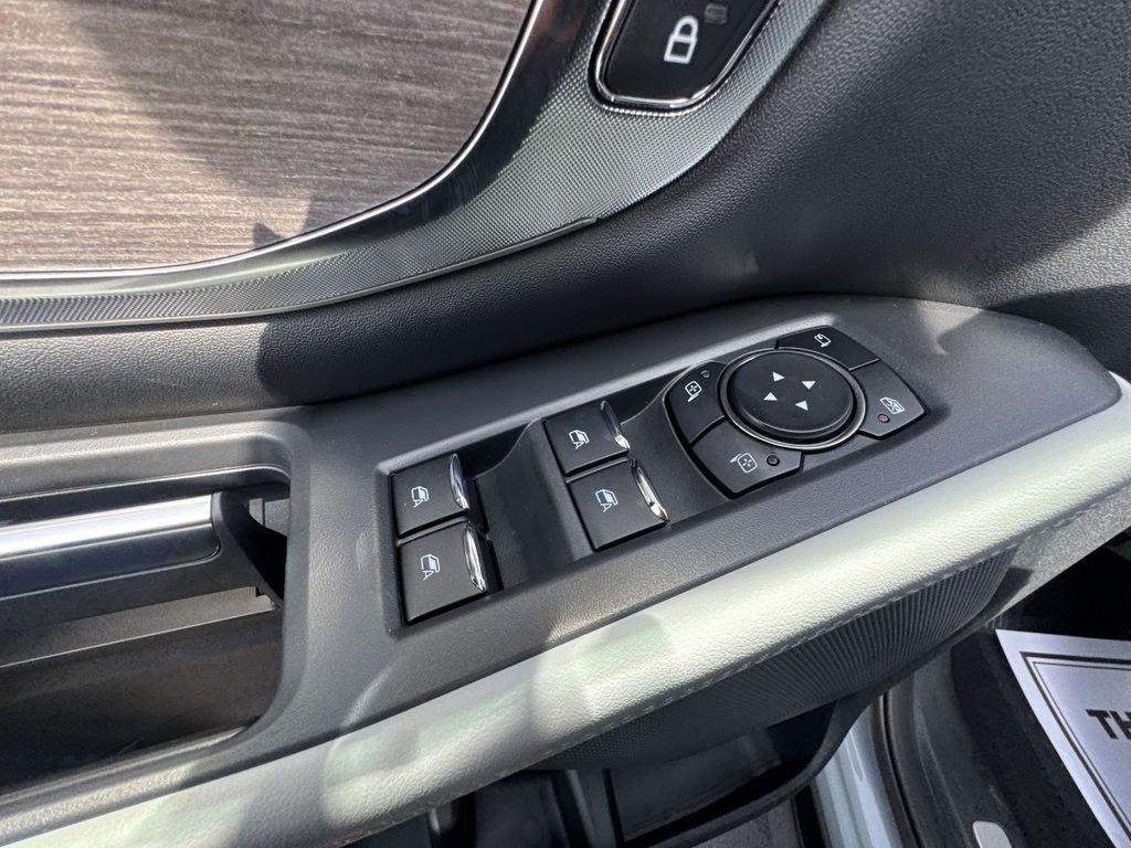 New 2026 Gray Ford Platinum image 13