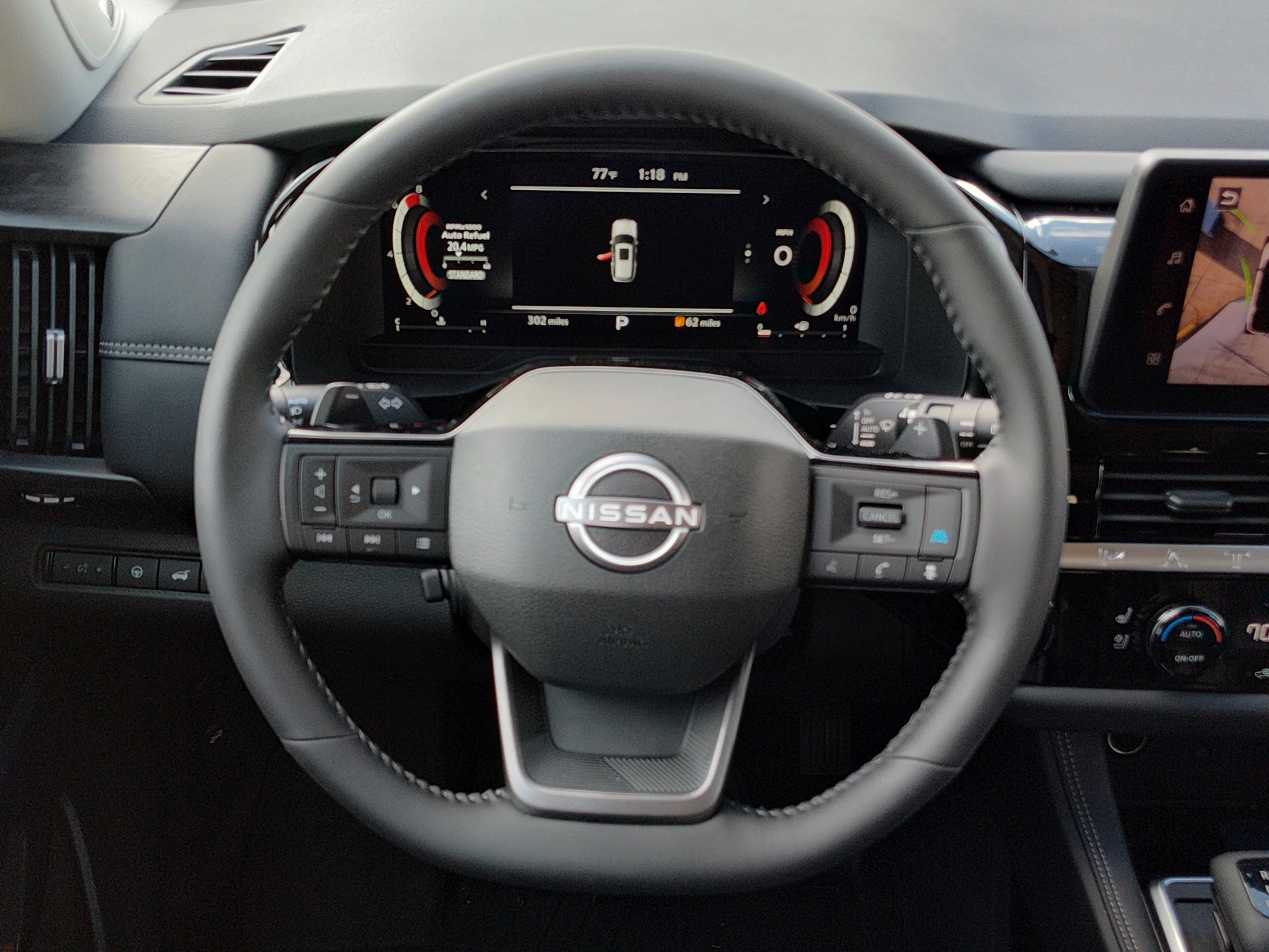New 2026 Everest White Pearl TriCoat Nissan Platinum image 8