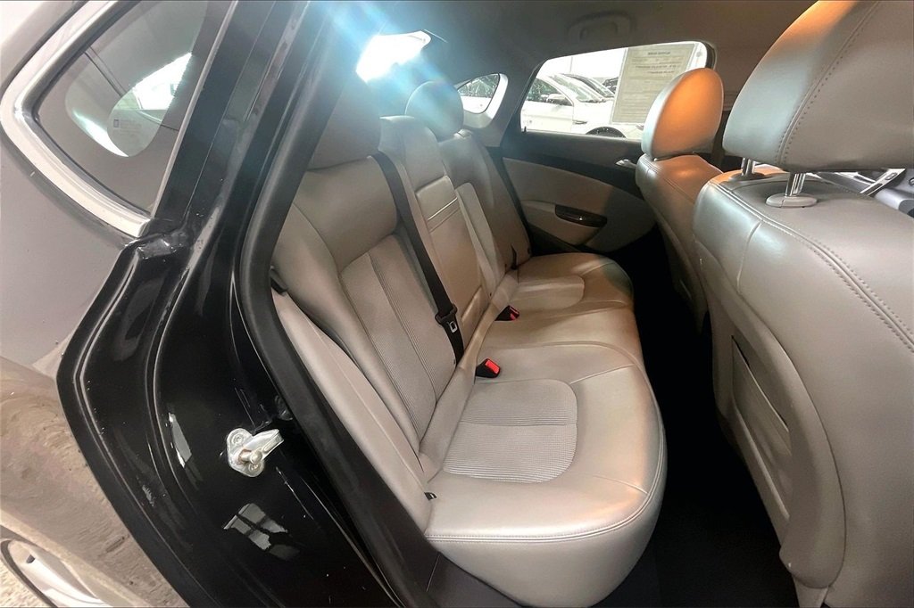 2013 BUICK VERANO - Image 26