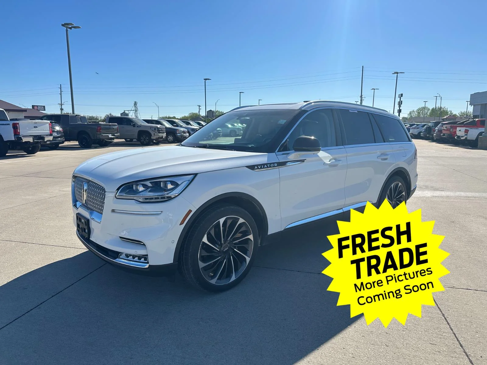 2022 Lincoln Aviator Reserve AWD's photo
