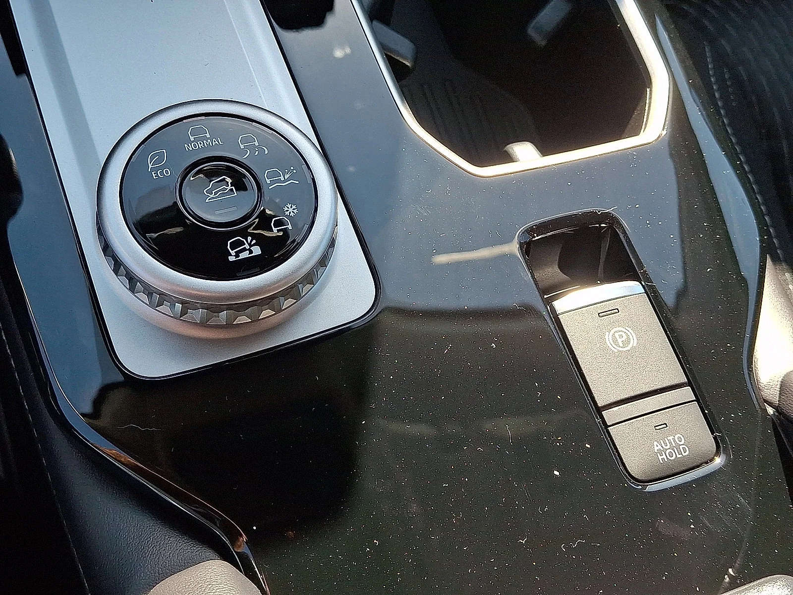 New 2026 White Mitsubishi ES image 21