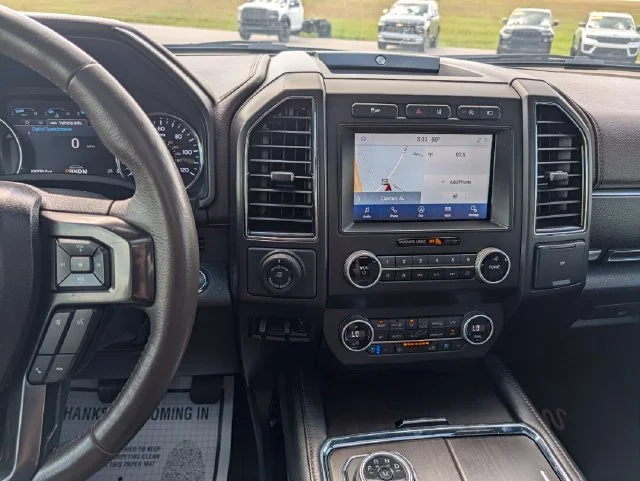 Used 2021 Blue Ford King Ranch image 17